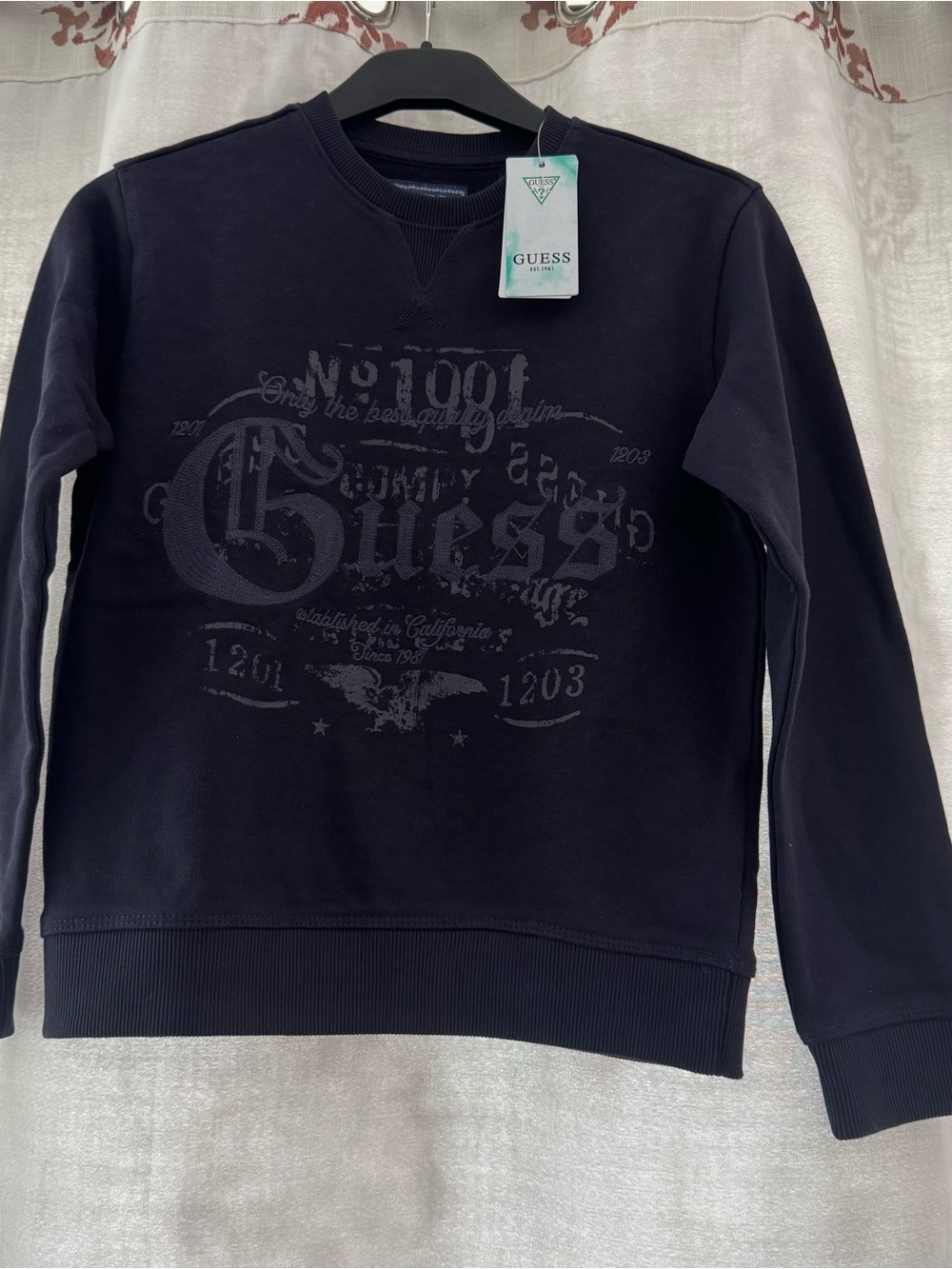 NWT GUESS Kids Sweatshirt Size 8 Black Logo Graphic Organic Cotton